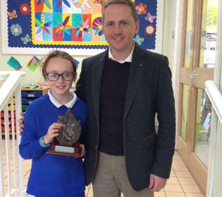 Erin wins Contribution to School